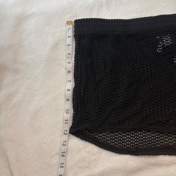 Celebrity Pink Swim XL (16-18) Black  Eyelet Smocked Shorts Beach /Pool Cover-Up - Picture 6 of 9